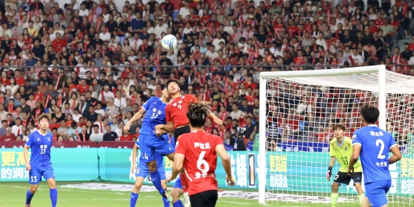 昨晚，李太鎮(zhèn)發(fā)言感人肺腑……